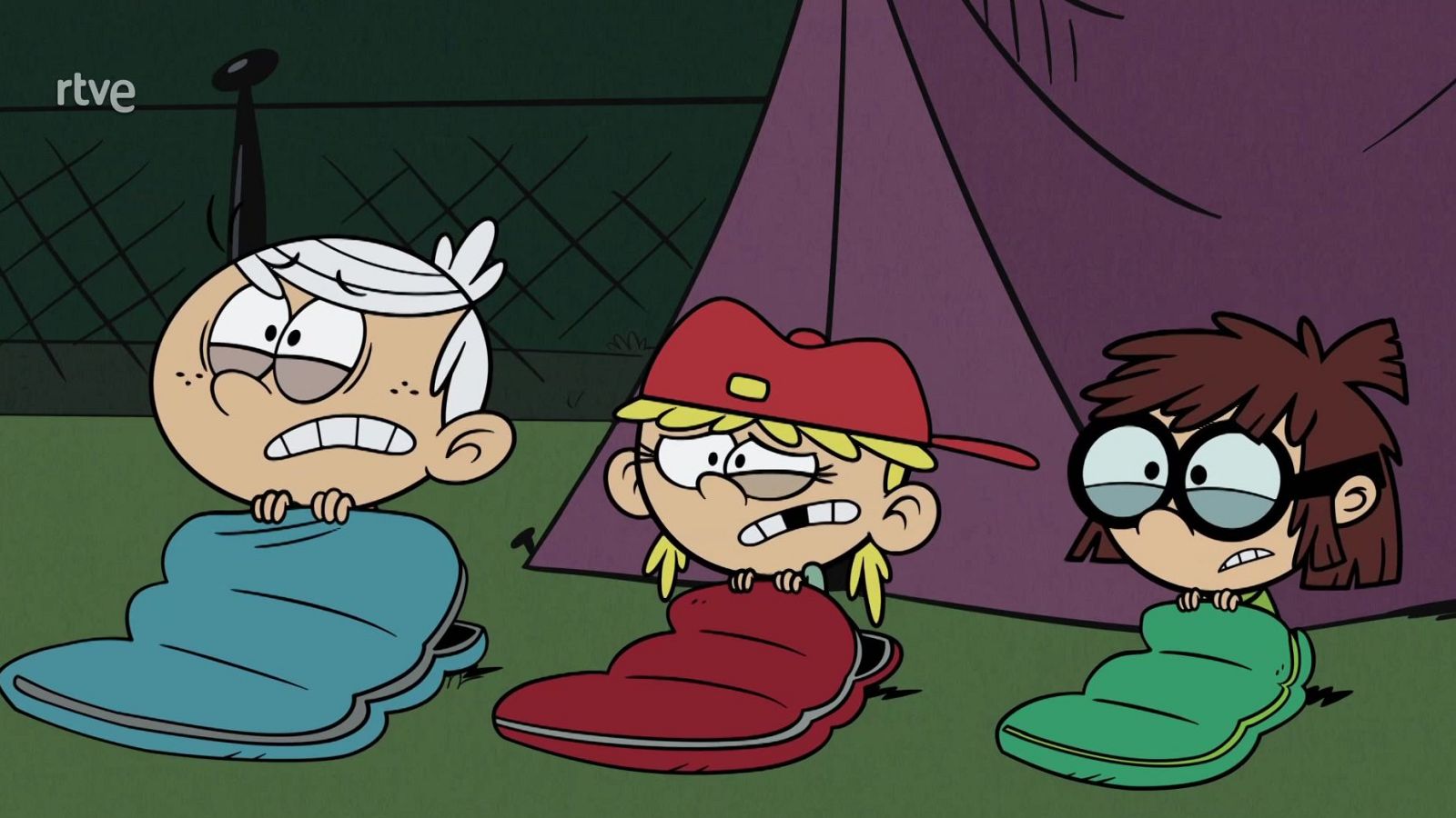 Desvelada - Una casa de locos | Ver