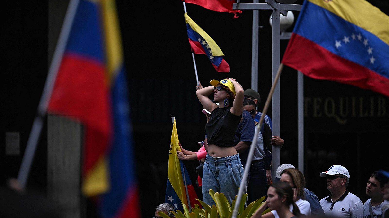 Gobierno y oposición convocan marchas en Caracas | Ver