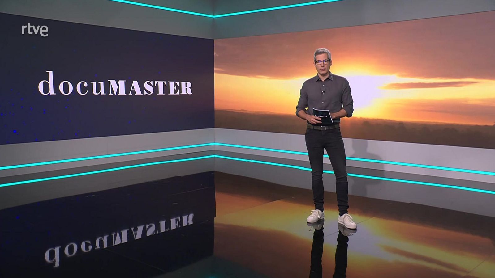 Documaster - Presentación: Los últimos dinosaurios con David Attenboroug - ver ahora