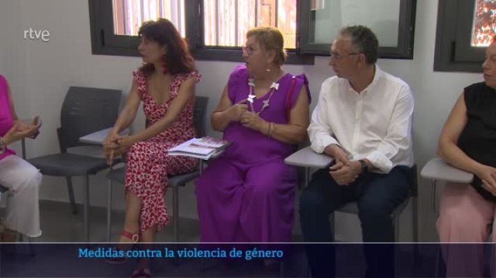 Noticias de Extremadura - ANA REDONDO VISITA EXTREMADURA