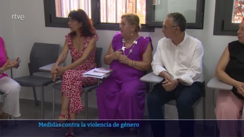 ANA REDONDO VISITA EXTREMADURA - Noticias de Extremadura | Ver