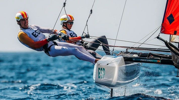 Vela JJOO París 2024 - Vela 470, con Jordi Xammar y Nora Brugman: Xammar y Brugman terminan la 7ª regata en 3ª posición