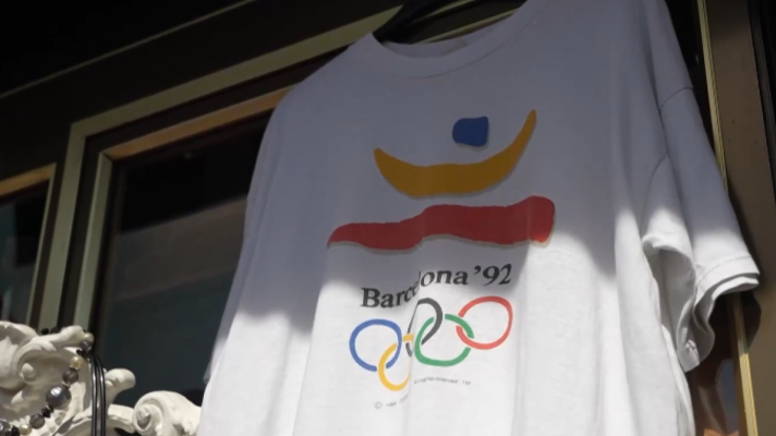 Telediario 2 - El Mercado de las pulgas de París se viste de Olimpiadas