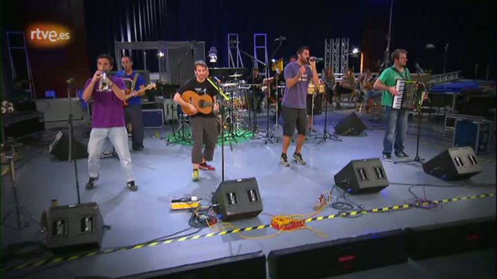 Blue zulu - Concert  La Pegatina, Mishima i Nyandú