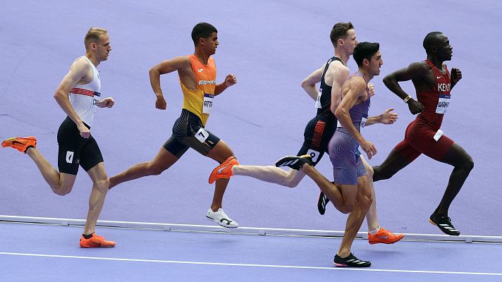 Atletismo JJOO París 2024 - Atletismo + series 800 (M): Attaoui se mete en la final con uno de los mejores tiempos