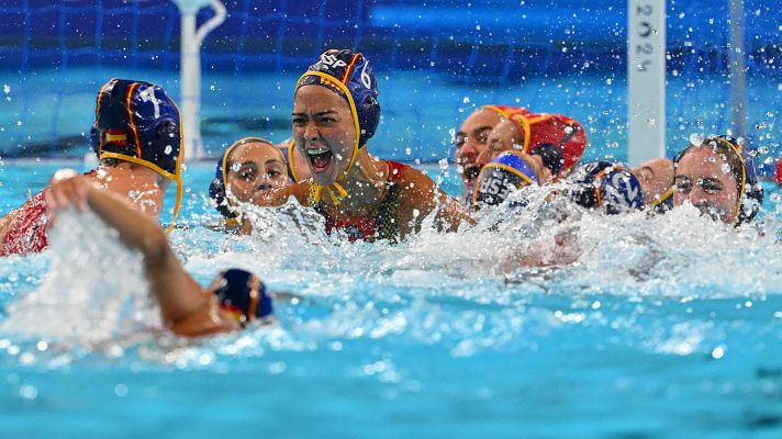 Espaa se cuelga la ansiada medalla femenina de oro en la final del waterpolo