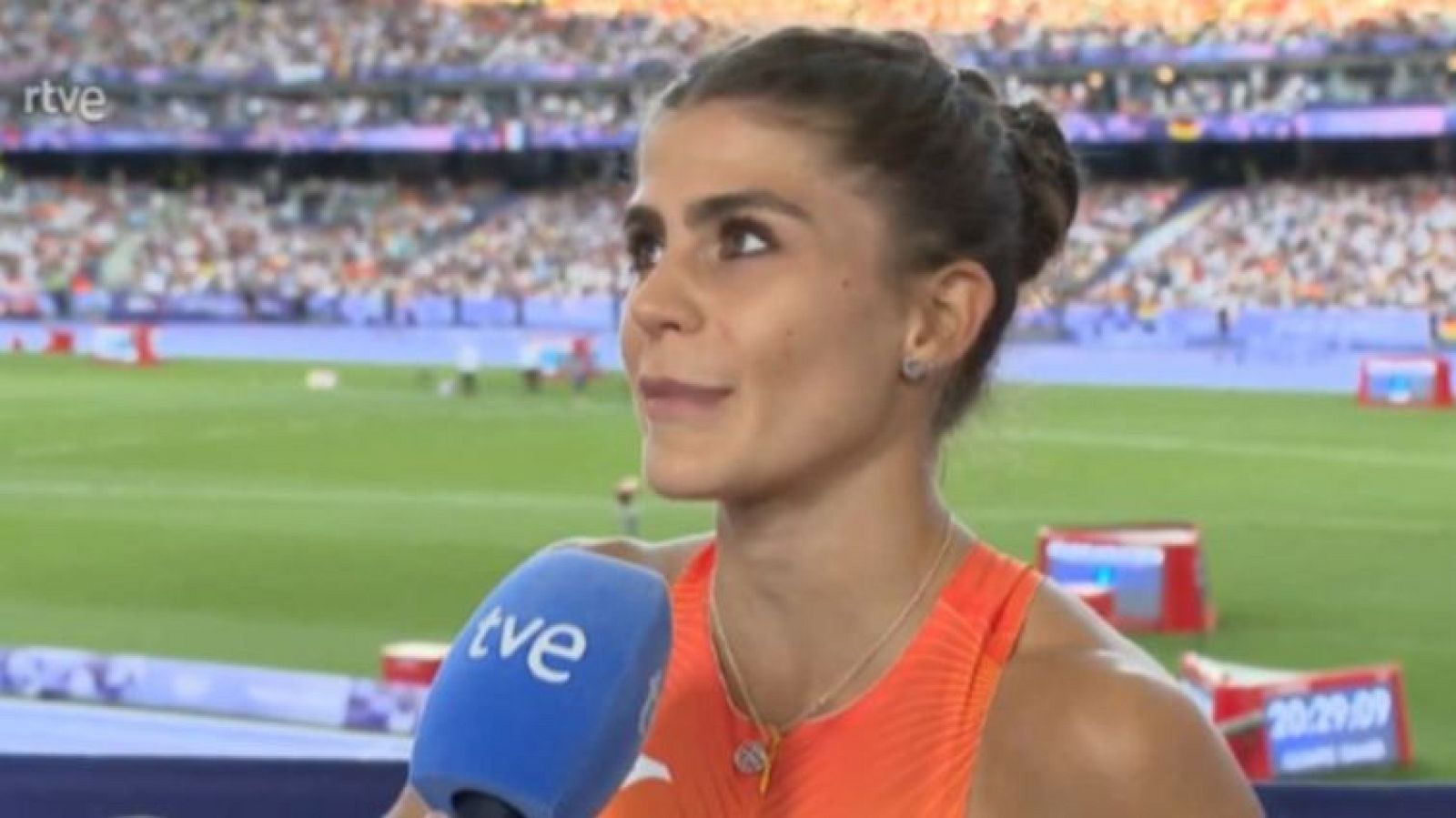 Águeda Marqués, a RTVE: "Me duelen hasta las pestañas" - Atletismo JJOO París 2024 | Ver