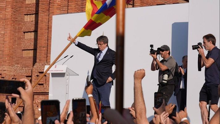 Telediario Fin de Semana - La nueva huida de Puigdemont dibuja un escenario incierto para el expresident