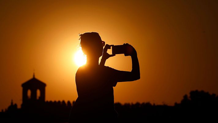 Telediario Fin de Semana - Noches sofocantes en la cuarta ola de calor del verano