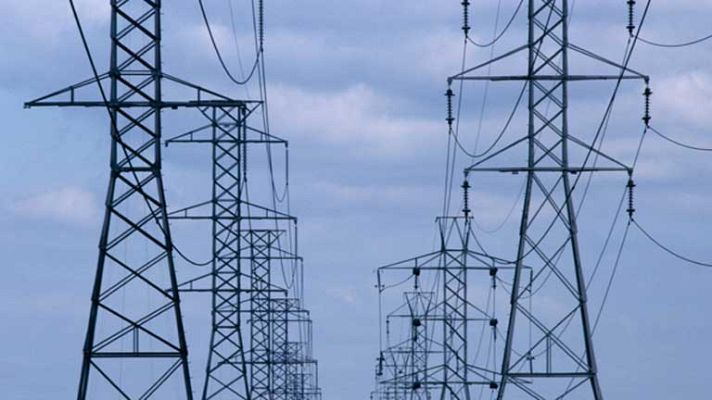 Telediario 1 - La luz podría subir un 3% en enero