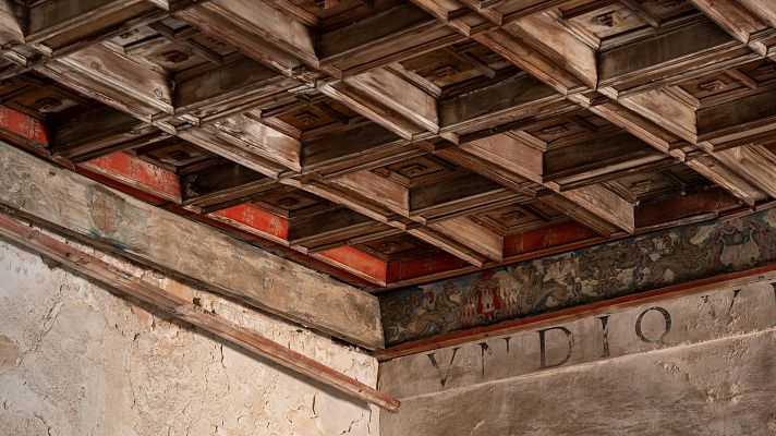 Telediario 2 - Sale a la luz un palacio dentro de la Catedral de Cuenca