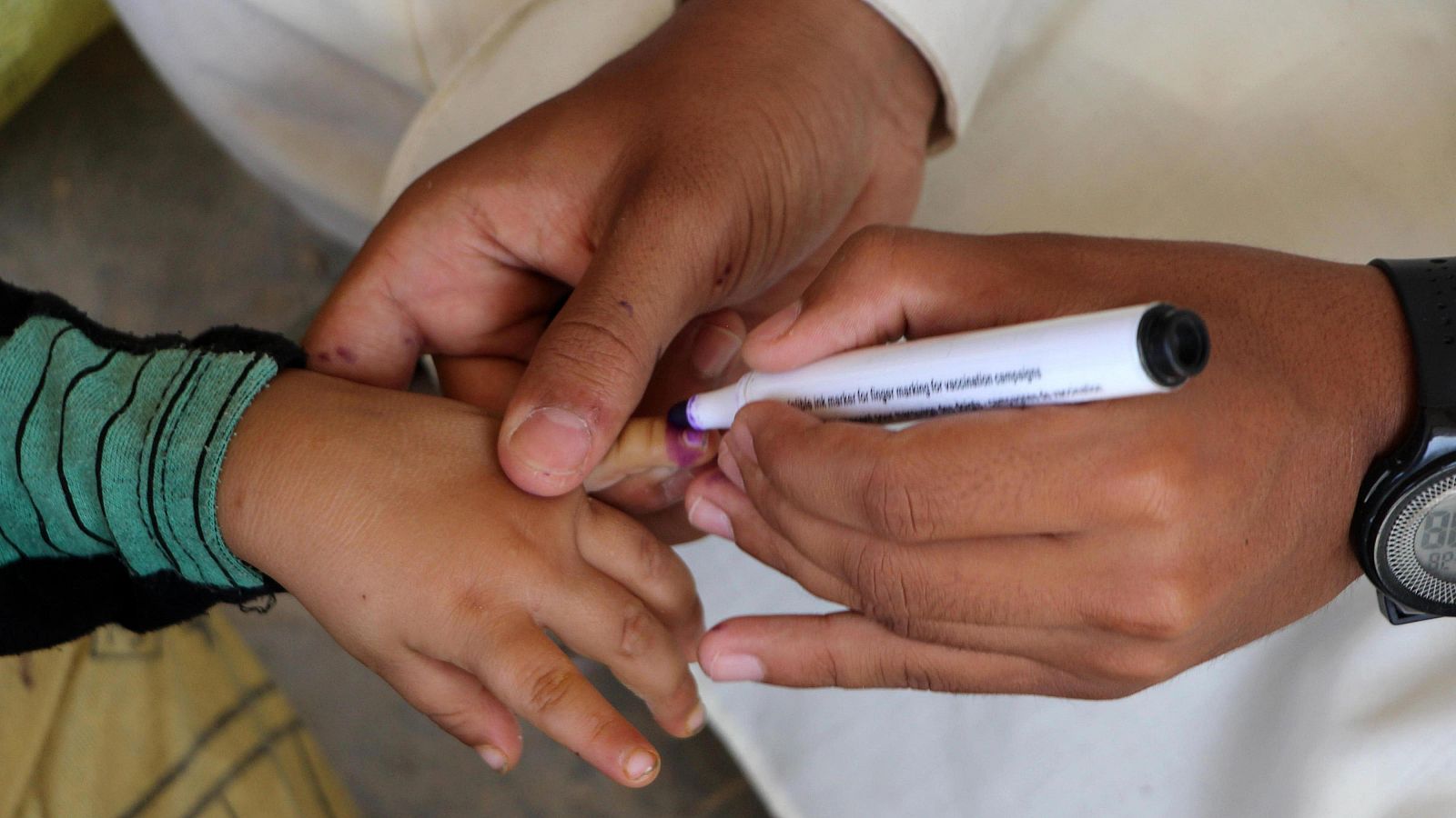 Detectado el primer caso de polio en Gaza en 25 años - Fin de semana 24h | Ver