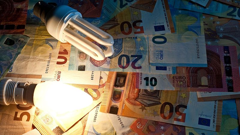 El precio de la luz se dispara en agosto | Ver