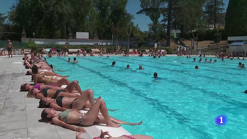 Protegir-se del sol amb crema per evitar la reacció amb els medicaments - L'Informatiu | Veure