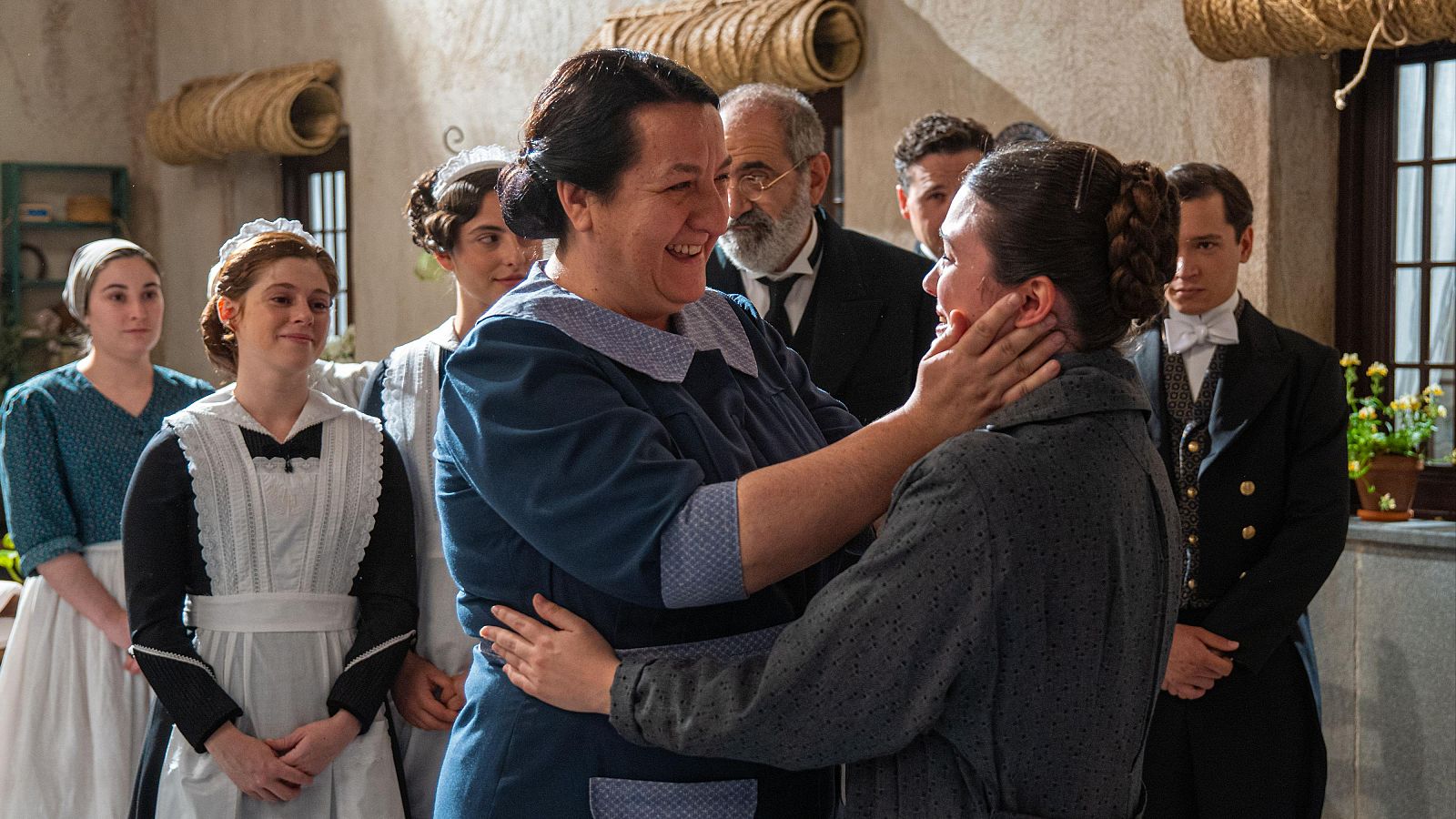 La Promesa: Virtudes se despide de sus compañeros - La promesa | Ver