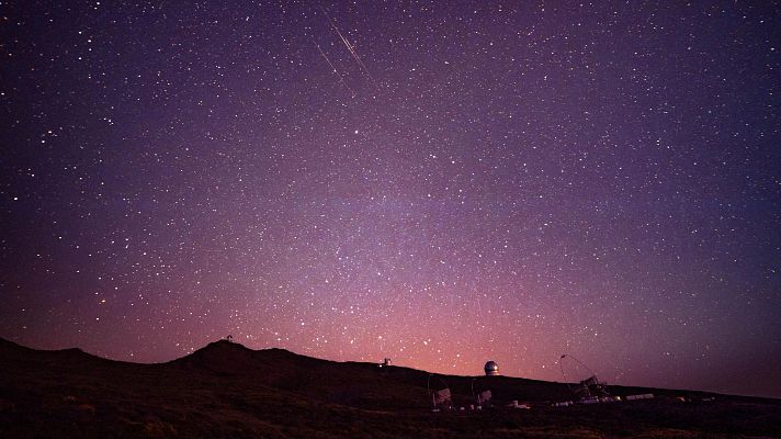 Telediario 2 - Las fiestas veraniegas impiden ver las estrellas en el cielo de La Palma, en Canarias