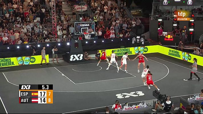 Baloncesto en RTVE - Vega Gimeno y la magia en el último segundo del partido
