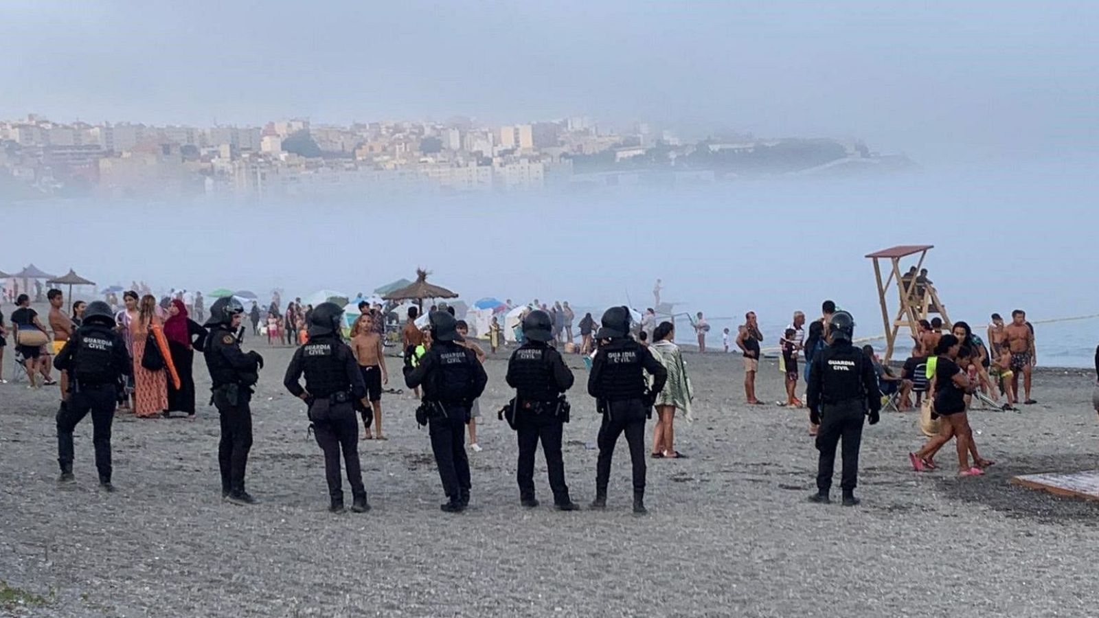 Ceuta vuelve a pedir "auxilio" al Gobierno ante la "extrema presión migratoria" | Ver