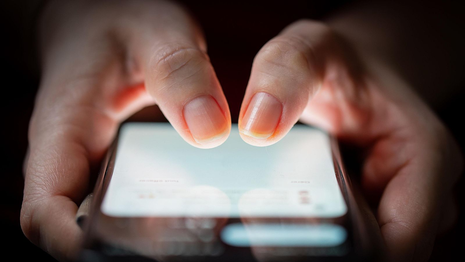 Francia detiene al creador de Telegram: "Los responsables son los usuarios, pero la plataforma tiene que colaborar" - Informativo 24h | Ver