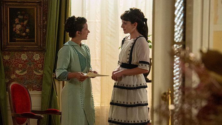 La promesa - La Promesa: Julia llega inesperadamente a palacio