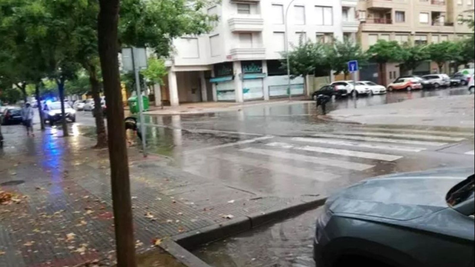 Más de la mitad de España en alerta por lluvias, viento y granizo | Ver