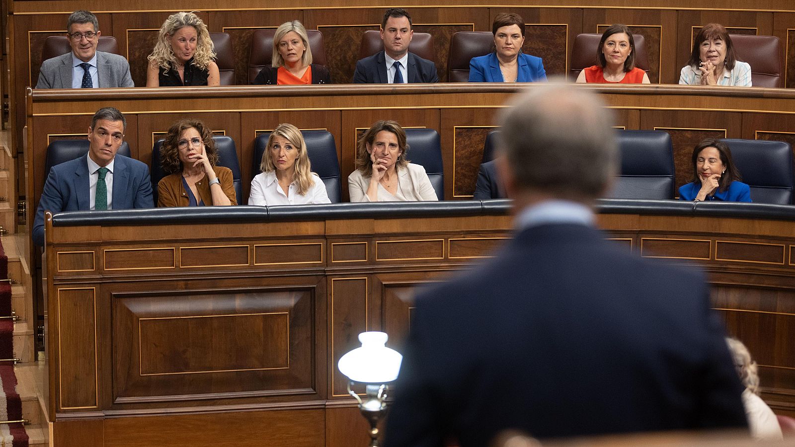 La financiación y la crisis migratoria marcan el curso político | Ver