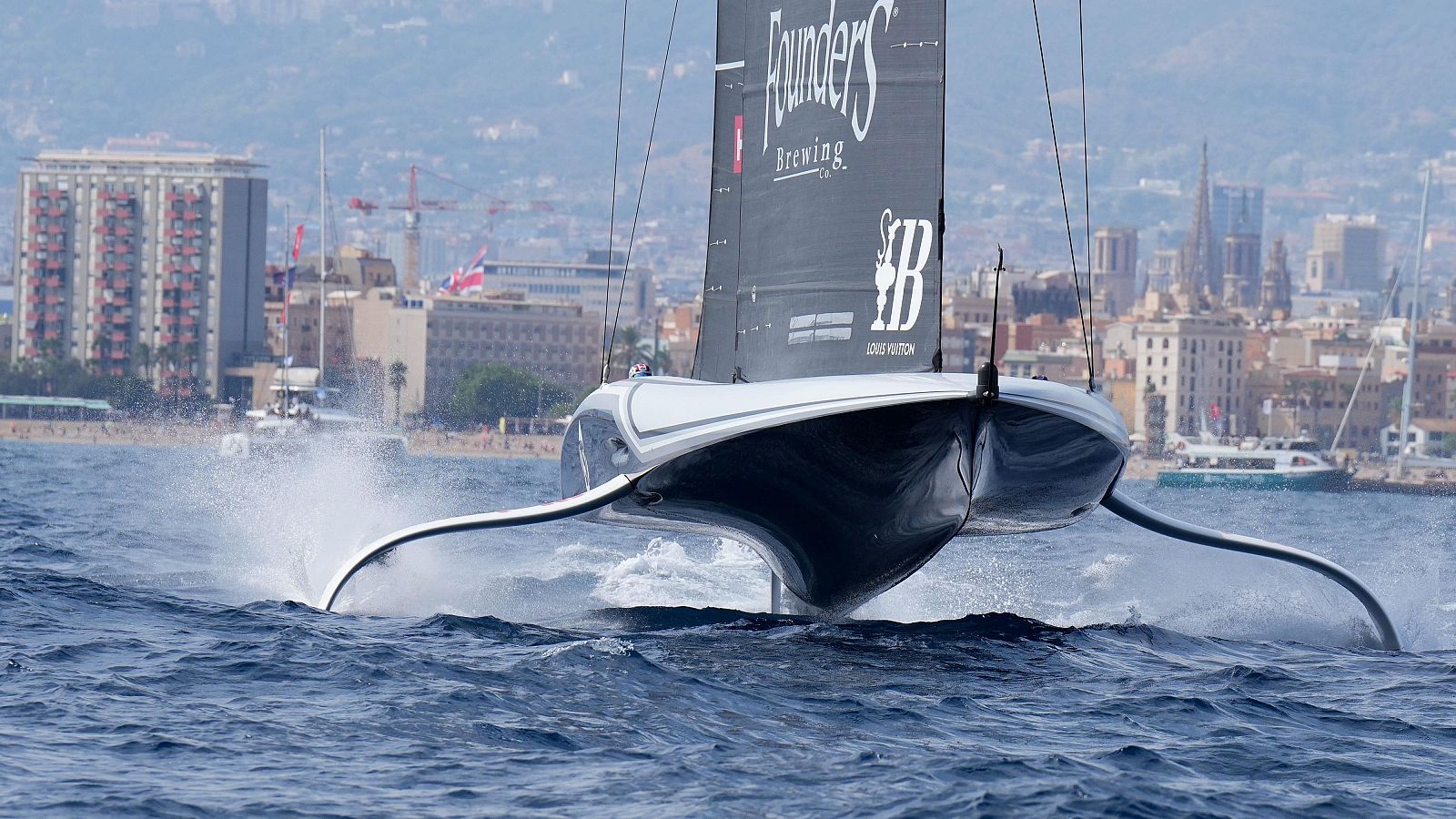 Vela - Louis Vuitton Cup. Challenger Selection Series Round Robin - 01/09/24 - ver ahora