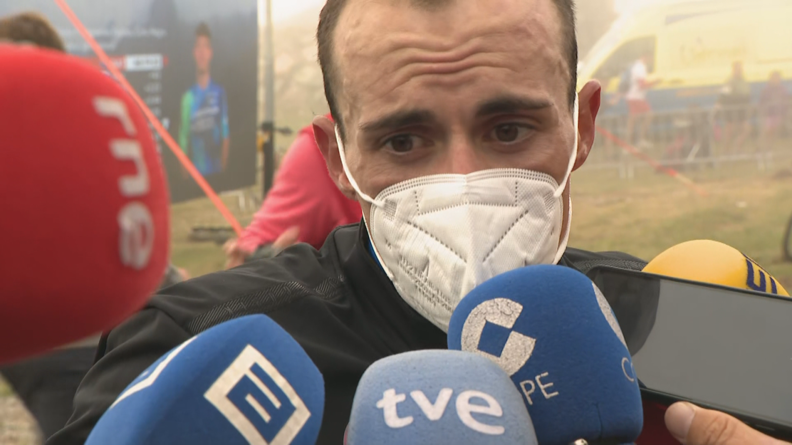 Enric Mas: "Tenemos Vuelta, queda muchísimo" | Ver