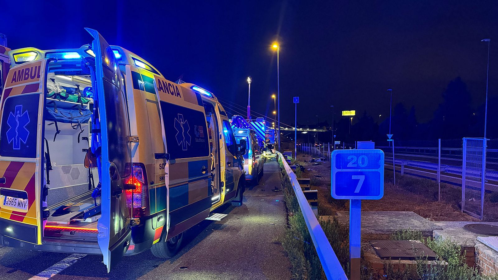 Un kamikaze deja tres muertos tras un choque frontal en la A-6 | Ver