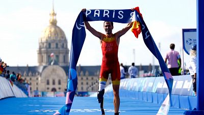 Dani Molina, campen paralmpico de triatln PTS3