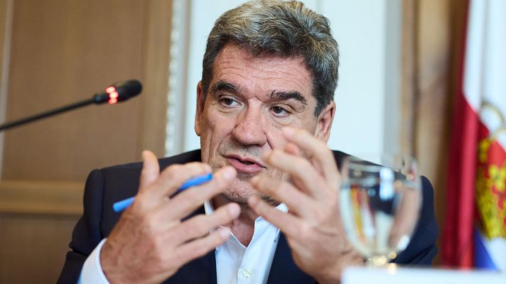 Diario 24 - Escrivá, próximo gobernador del Banco de España: de su carrera como economista al salto al Gobierno