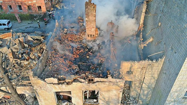 Informativo 24h - Rusia golpea Leópolis y Zelenski remodela su gobierno