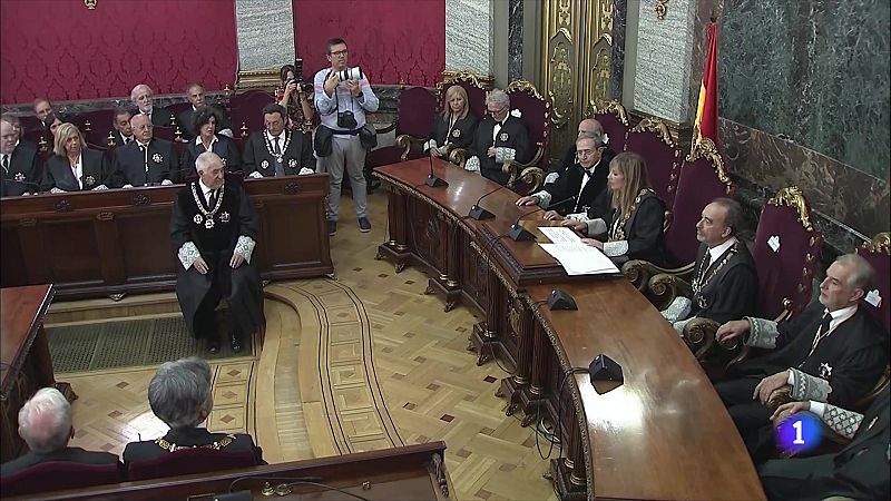 Perelló promete su cargo como presidenta del Supremo y el CGPJ | Ver