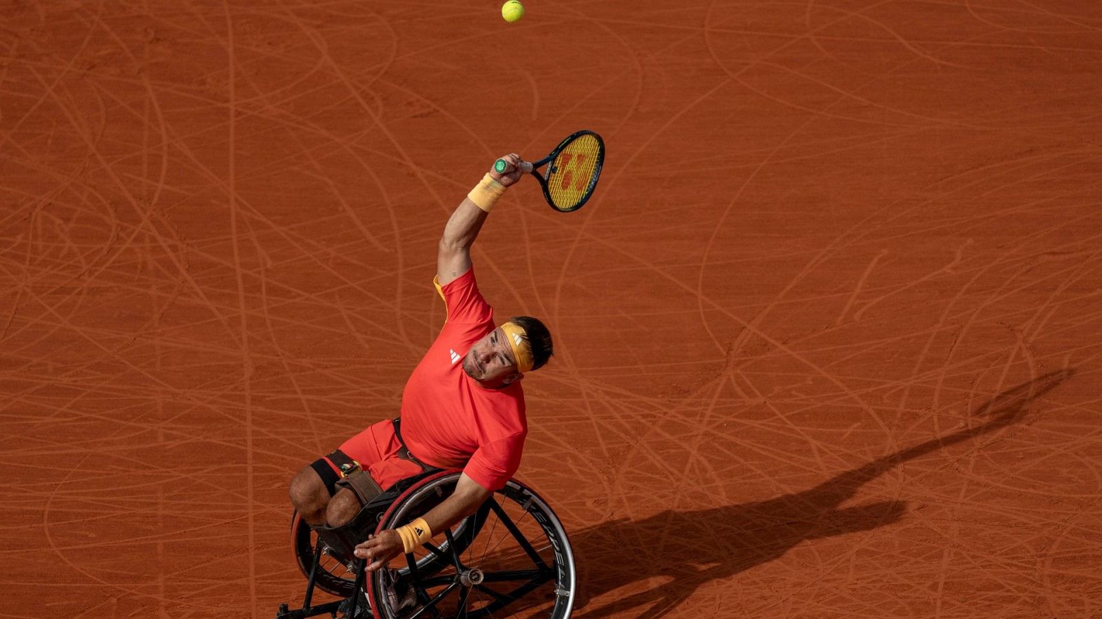 Paralímpicos París 2024 - Tenis en silla de ruedas: Pista Philippe-Chatrier. Semifinal. Dobles (M). Caverzaschi / de la Puente (ESP) vs. Miki / Oda (JPN) - Ver ahora
