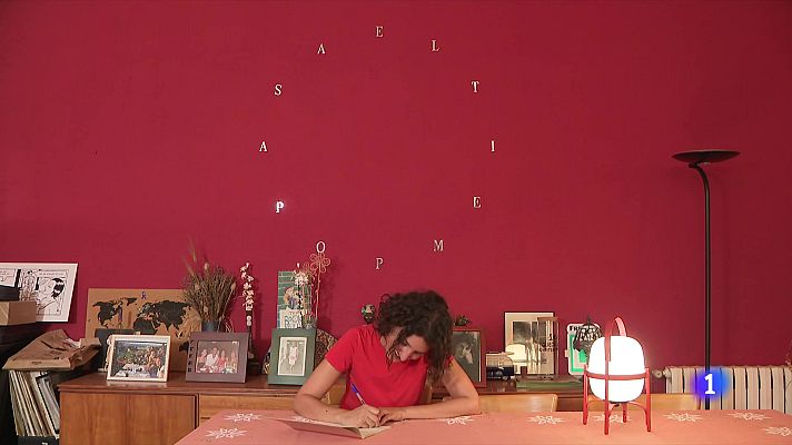 L'Informatiu - Música contra el càncer des del pati de l'Anna