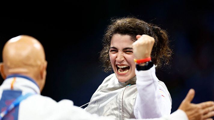 Esgrima en silla de ruedas Paralímpicos Paris 2024 - Judith Rodríguez se cuelga el bronce de esgrima en París 2024