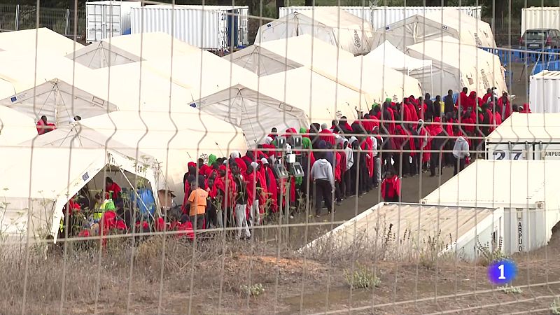 Augmenten les peticions d'asil - L'Informatiu | Veure