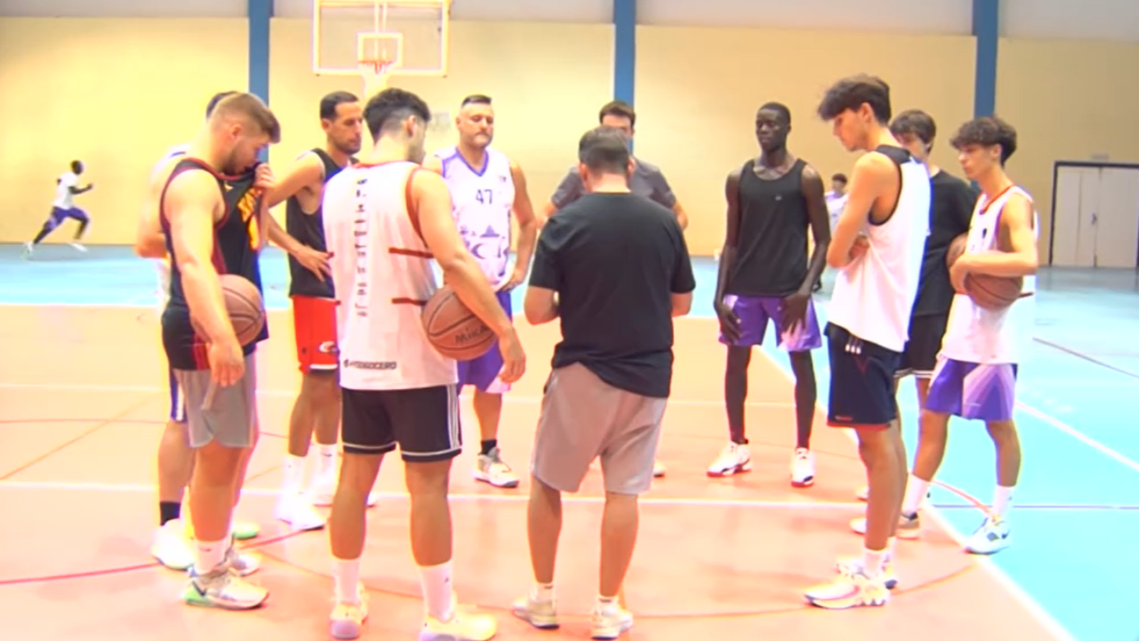 El Club Baloncesto Palencia ficha a un joven senegalés | Ver