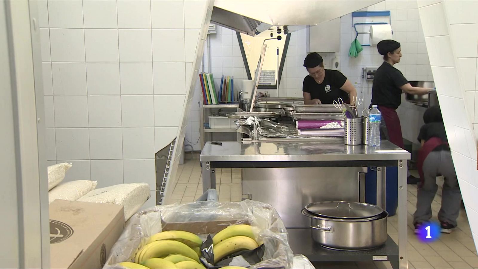 Les beques menjadors només arriben al 15% de l'alumnat - L'Informatiu | Veure