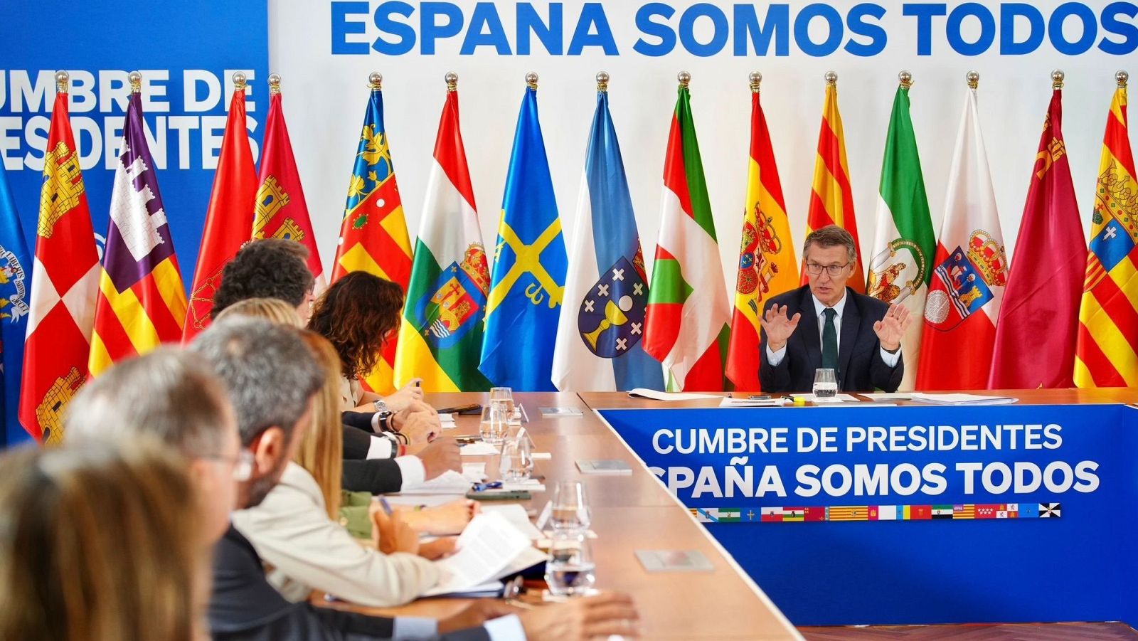 Feijóo y sus 'barones' pactan seis exigencias sobre financiación autonómica - Informativo 24h | Ver