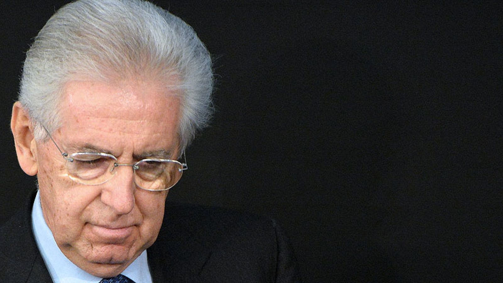 Monti no se presentará como candidato en Italia pero deja abierta la puerta a presidir un Gobierno