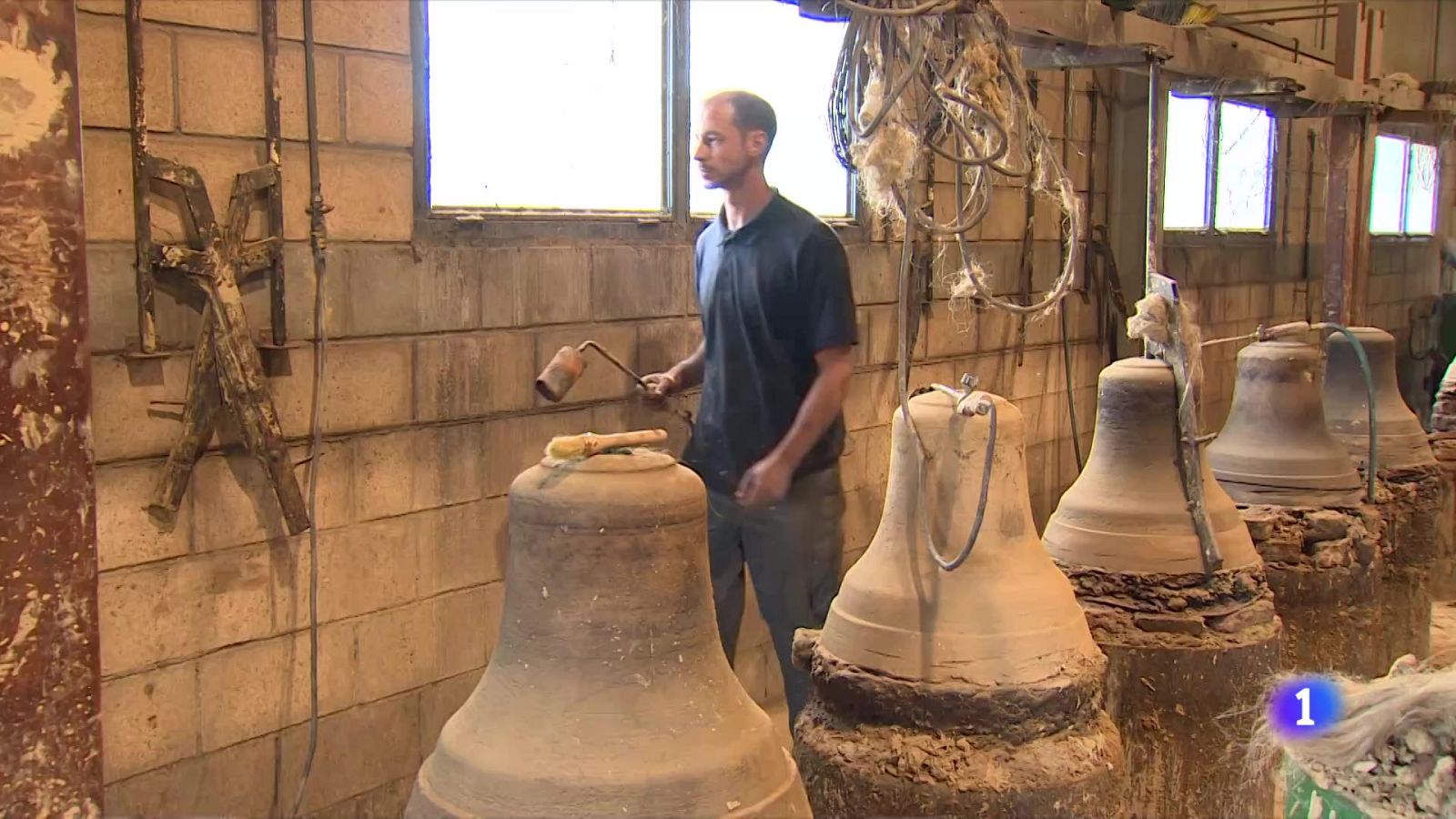 De oficio, campanero - Telediario Fin de Semana | Ver