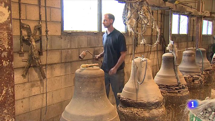 Telediario Fin de Semana - De oficio, campanero