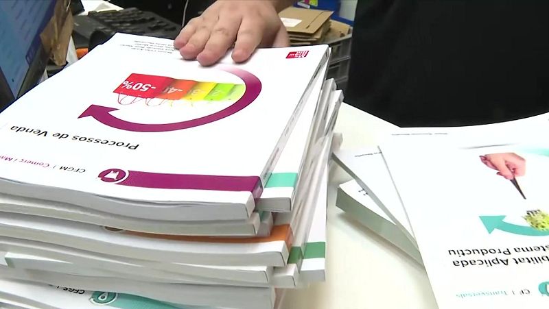 La tornada a l'escola serà un 10% més cara aquest curs - L'Informatiu | Veure