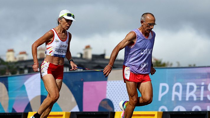 Atletismo Paralímpicos París 2024 - Carmen Paredes: "Conseguir llegar a la meta con flato desde el kilómetro 12 parecía impensable"