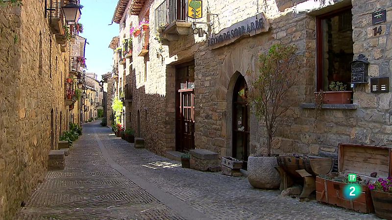 Aínsa, una villa medieval en el Pirineo Aragonés | Ver