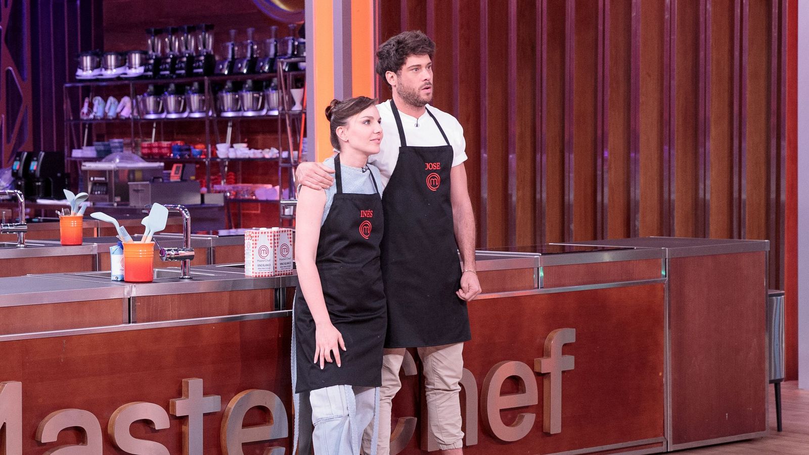 Arranca MasterChef Celebrity fuerte: Ya hay un famoso expulsado