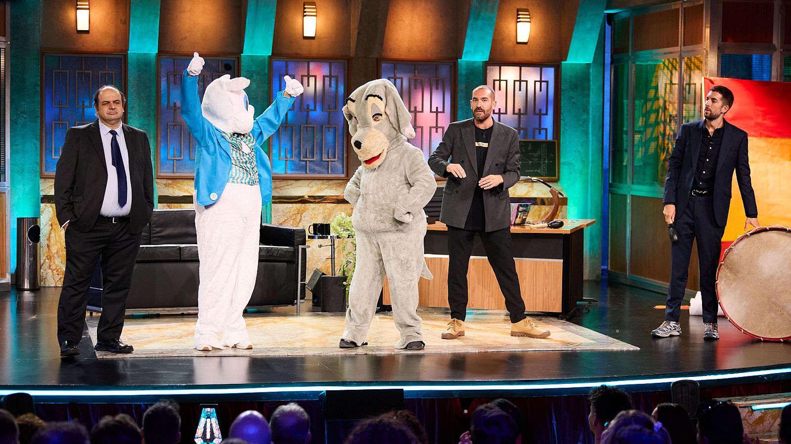 La alarma "pregunta parlamentaria" de Jorge Ponce - La Revuelta | Ver