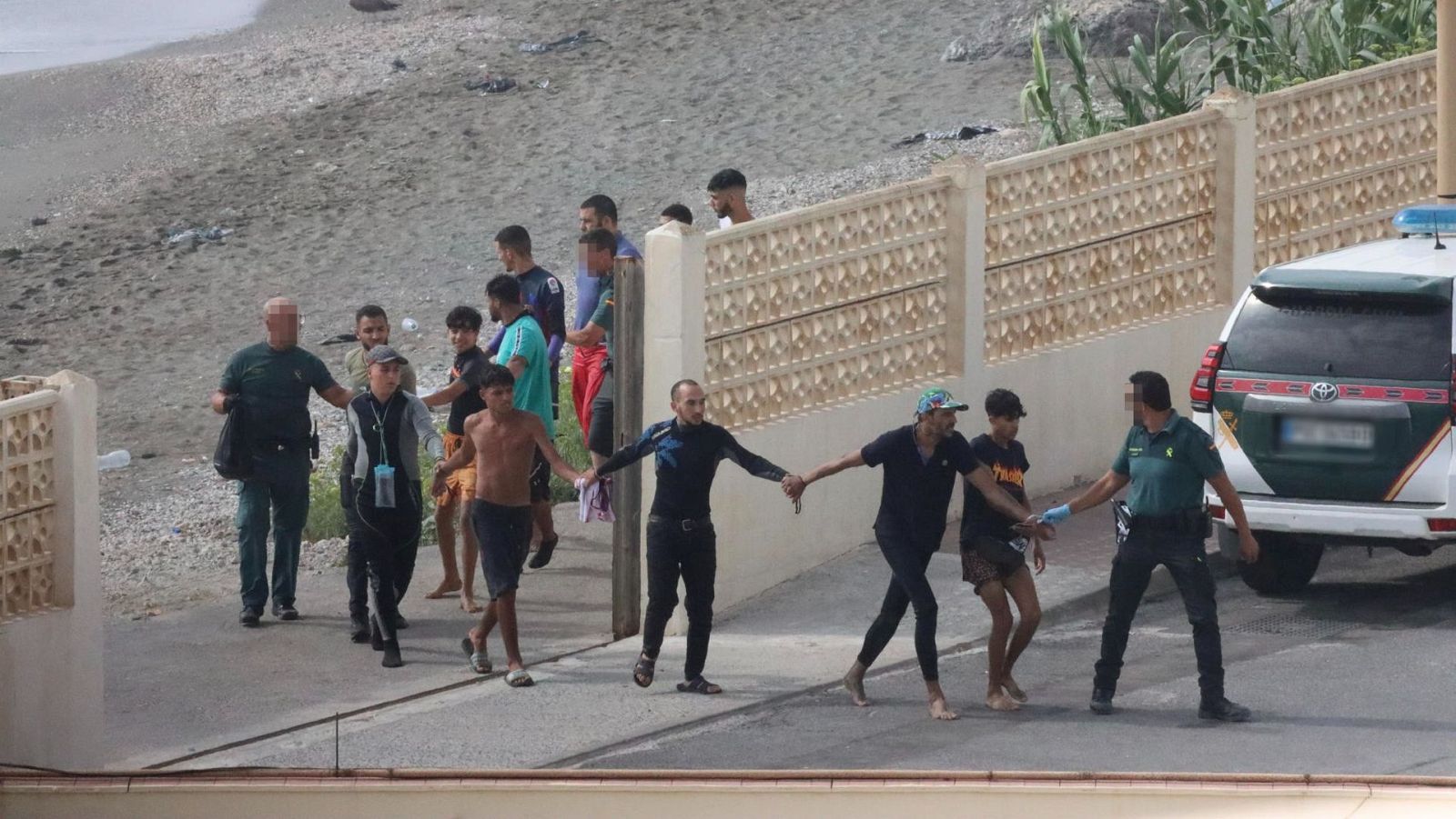 La situación de la inmigración en Ceuta según los líderes de la oposición - La noche en 24h | Ver