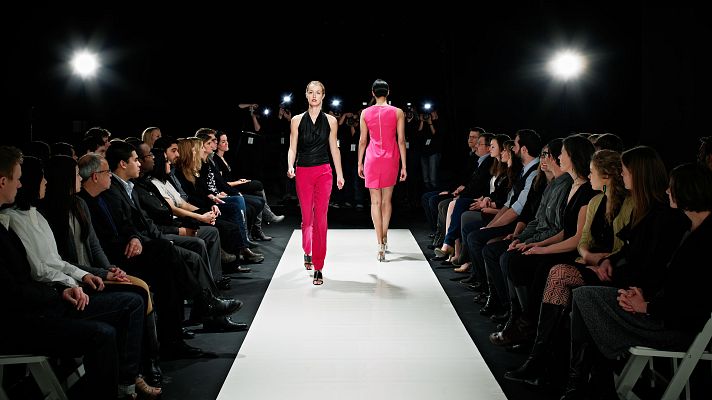 Telediario 1 - Estudiantes de Diseño de Moda debutan en la Fashion Week de Madrid